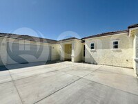 Building Photo - 22536 W Huntington Dr