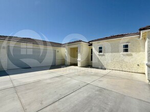 Building Photo - 22536 W Huntington Dr
