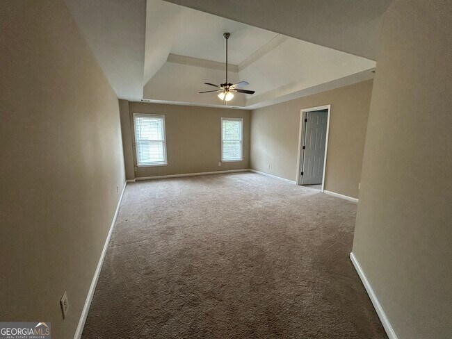 Building Photo - 495 Summer Breeze Ct.