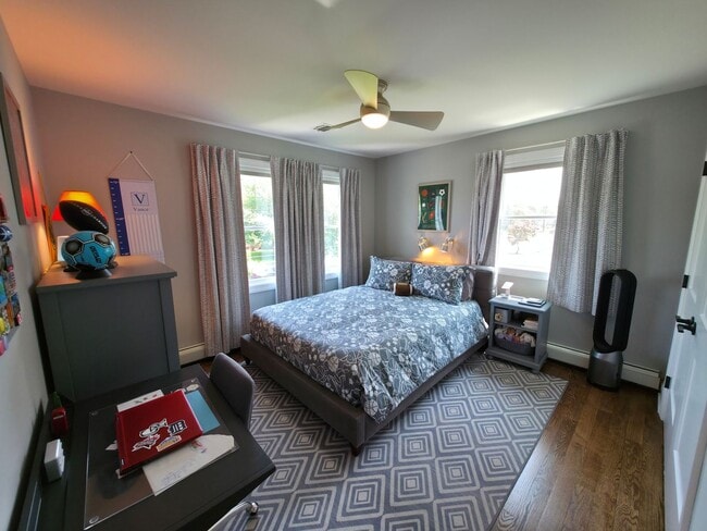Building Photo - Luxury Living in Ridgewood