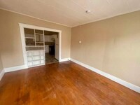 Building Photo - 333 Central St