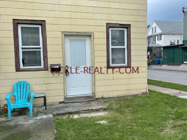 Building Photo - 801 Meigs St