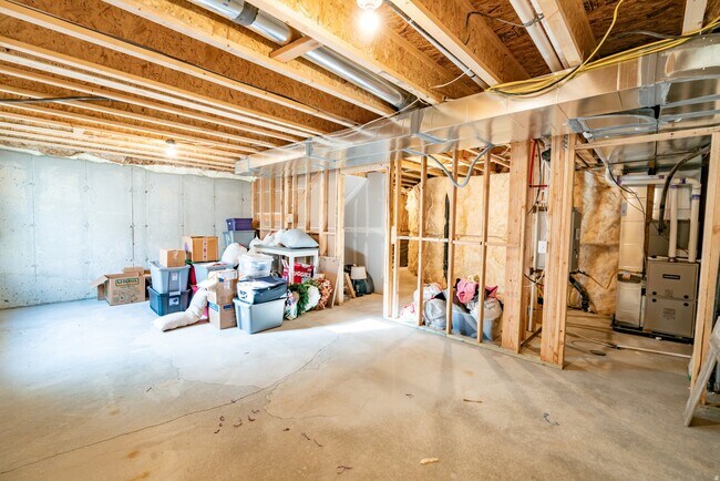 Building Photo - 4881 Heartwood Rd