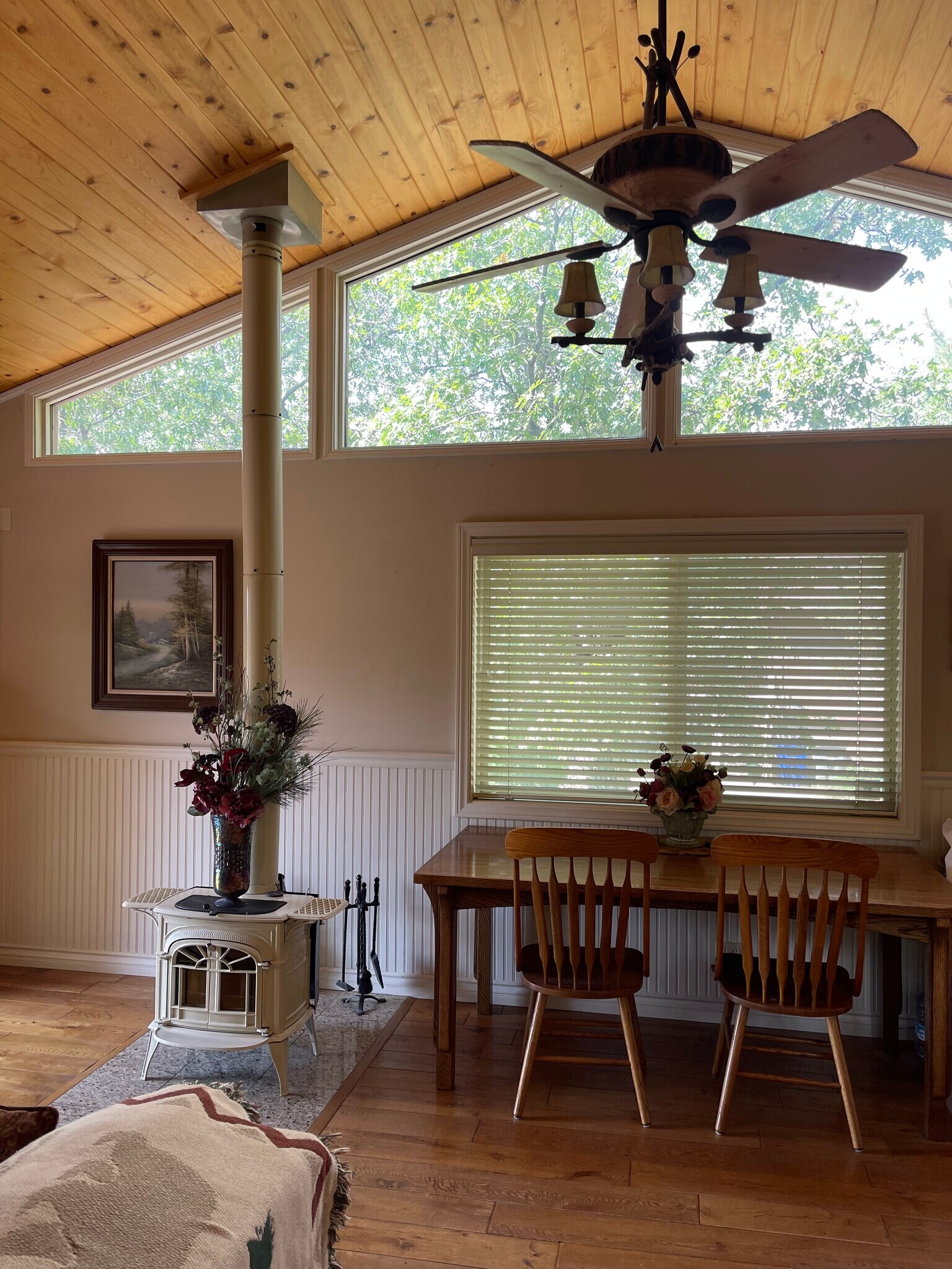 Building Photo - 1455 Rockspray Dr