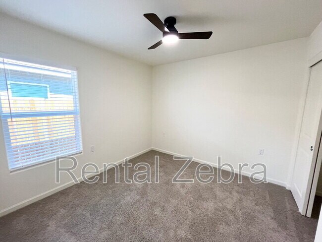 Building Photo - 4064 Cinnabar Ct