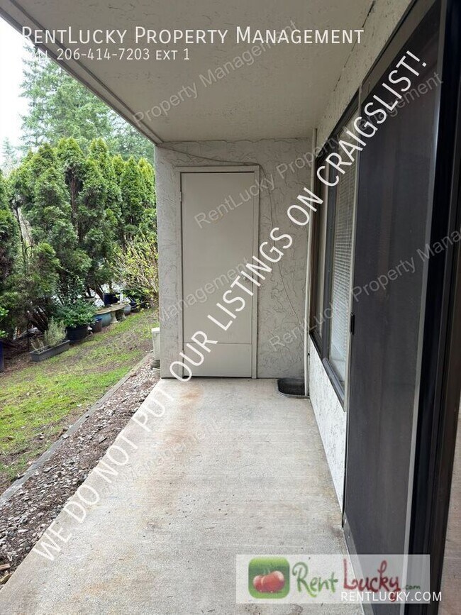 Building Photo - 12510 NE 117th Pl