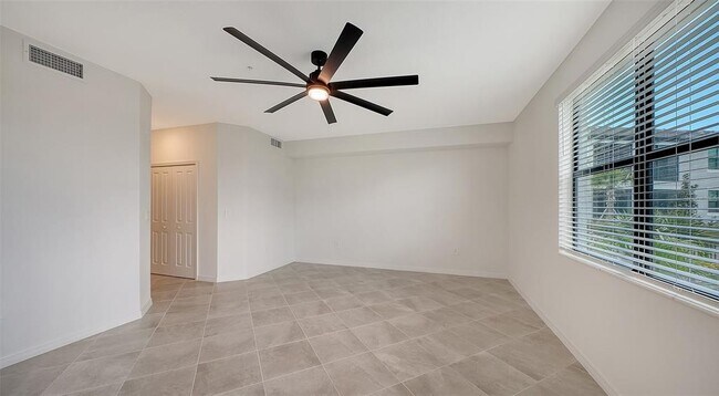 Building Photo - 5624 Summit Point Cir