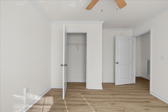 Building Photo - The Home You’ve Been Searching For! *Utilities & Furniture can be added with a rental premium.*