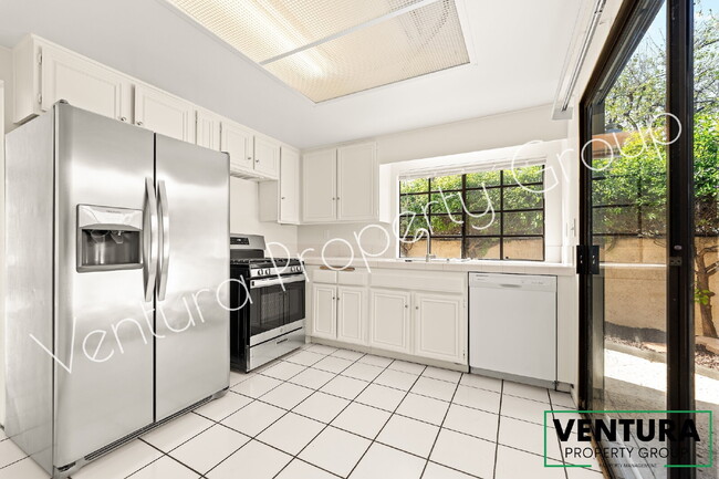 Building Photo - Charming 3-Bedroom Townhouse Oasis in Port Hueneme – Las Palomas