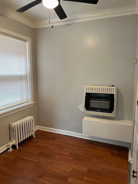 Building Photo - 1365 Clarence Ave