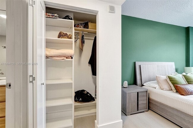 Building Photo - 18800 NE 29th Ave