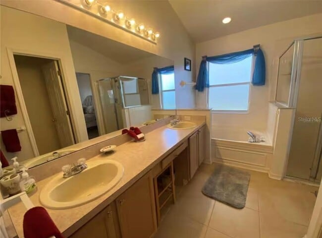 Building Photo - 622 Eagle Pointe S