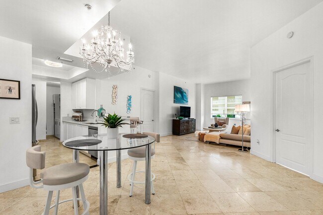 Building Photo - 99 SE Mizner Blvd