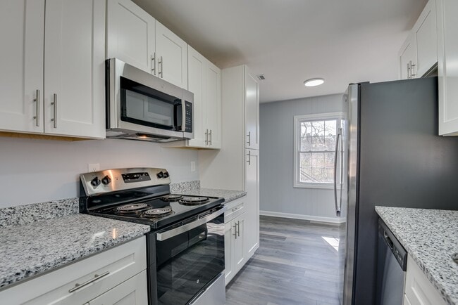 Building Photo - 1709 Forest Creek Ct