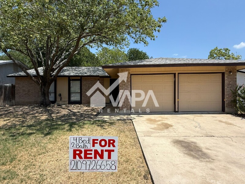 Building Photo - 826 Thrasher Dr