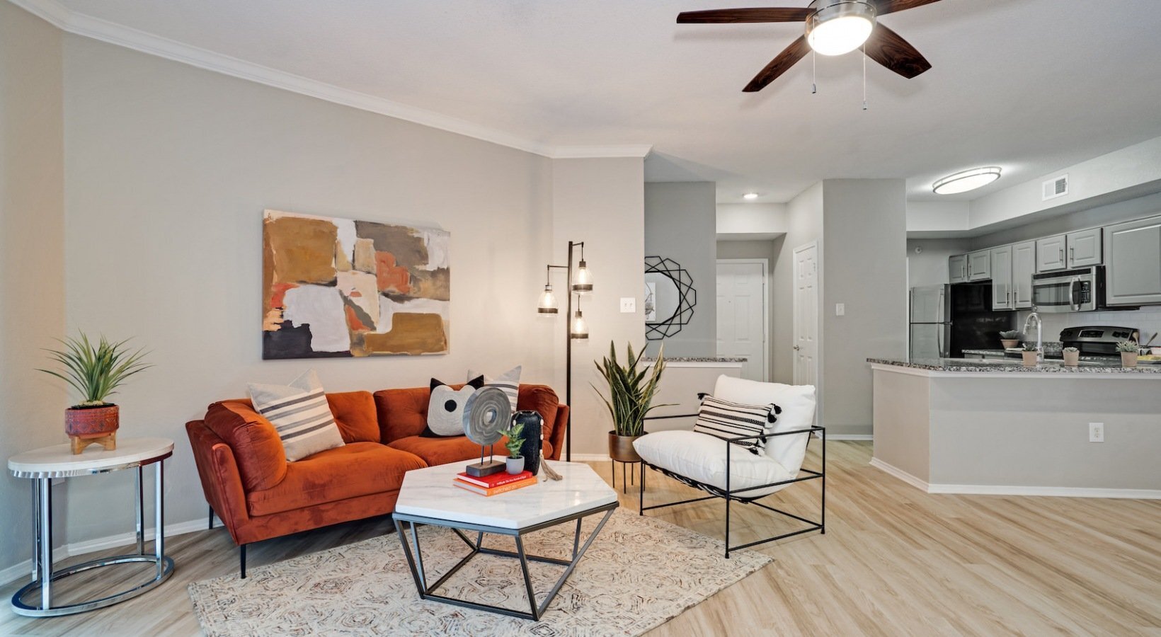 Building Photo - 14332 Montfort Dr