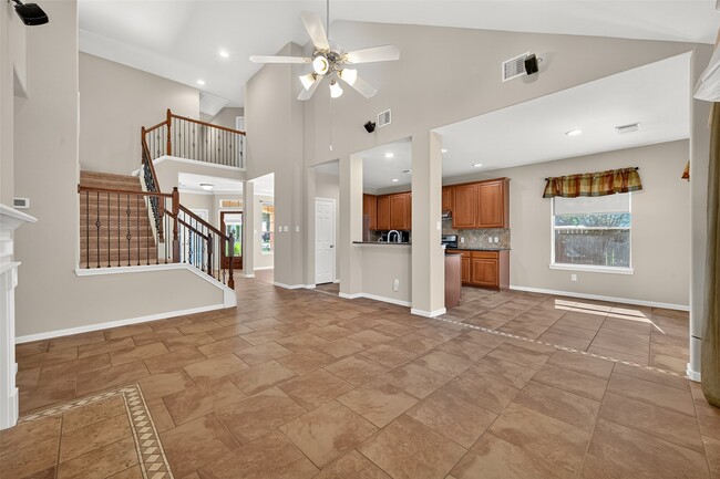Building Photo - 26439 Sundown Cove Ln