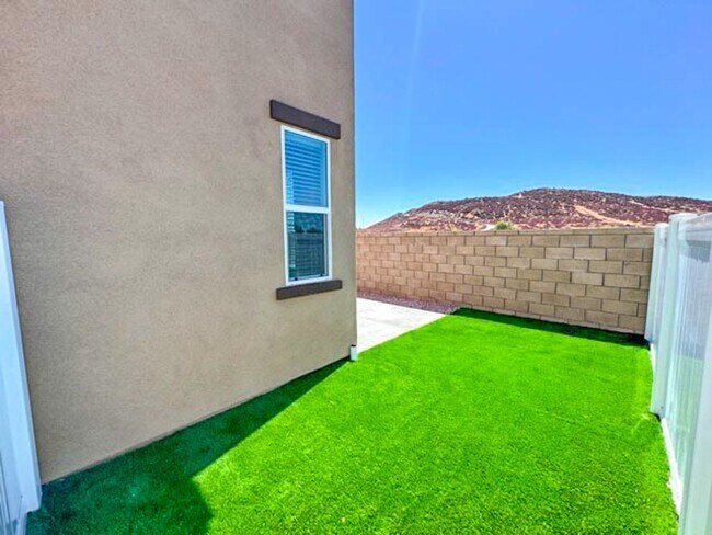 Building Photo - 31799 Woodbank Wy