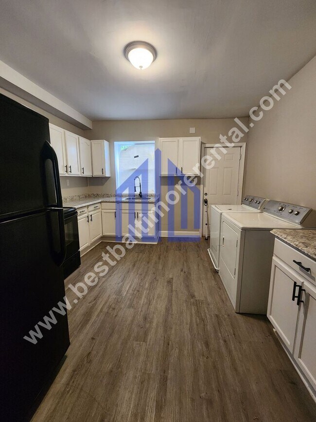 Building Photo - 3 bed 1 bath Home in West Baltimore