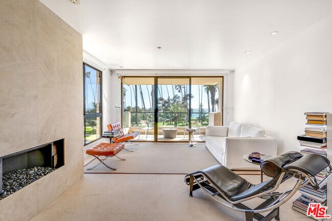 Building Photo - 701 Ocean Ave