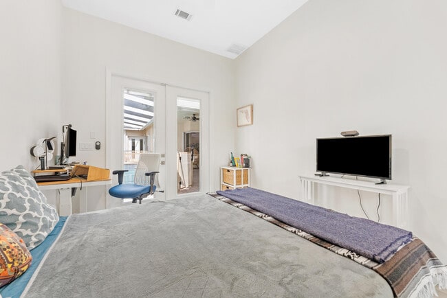 Building Photo - 22831 Warrick Wood Ct
