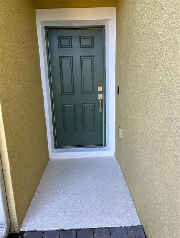 Building Photo - 9036 Tecumseh Dr