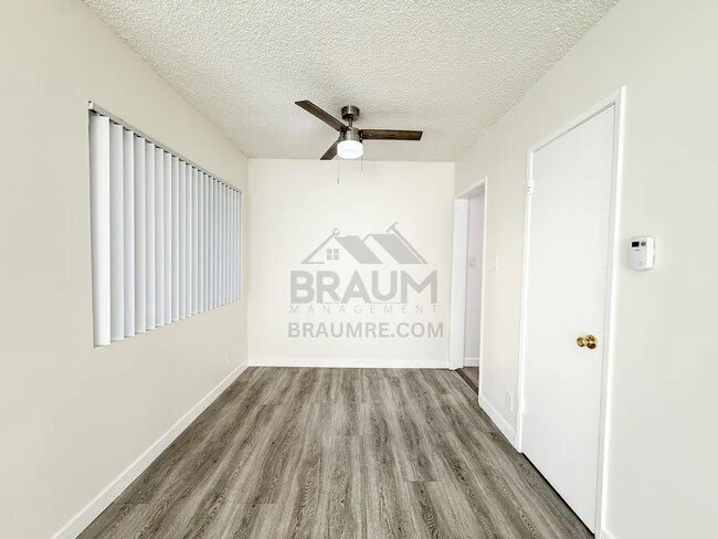 Building Photo - 5433 Sepulveda Blvd