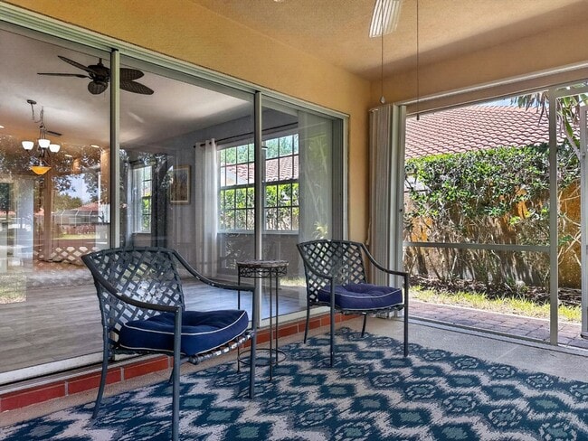Building Photo - Beautifully maintained 2-bedroom, 2-bath in Island Walk