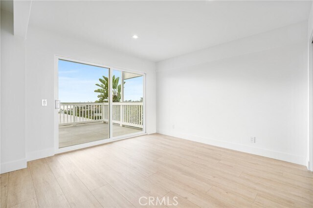 Building Photo - 400 Loma Terrace