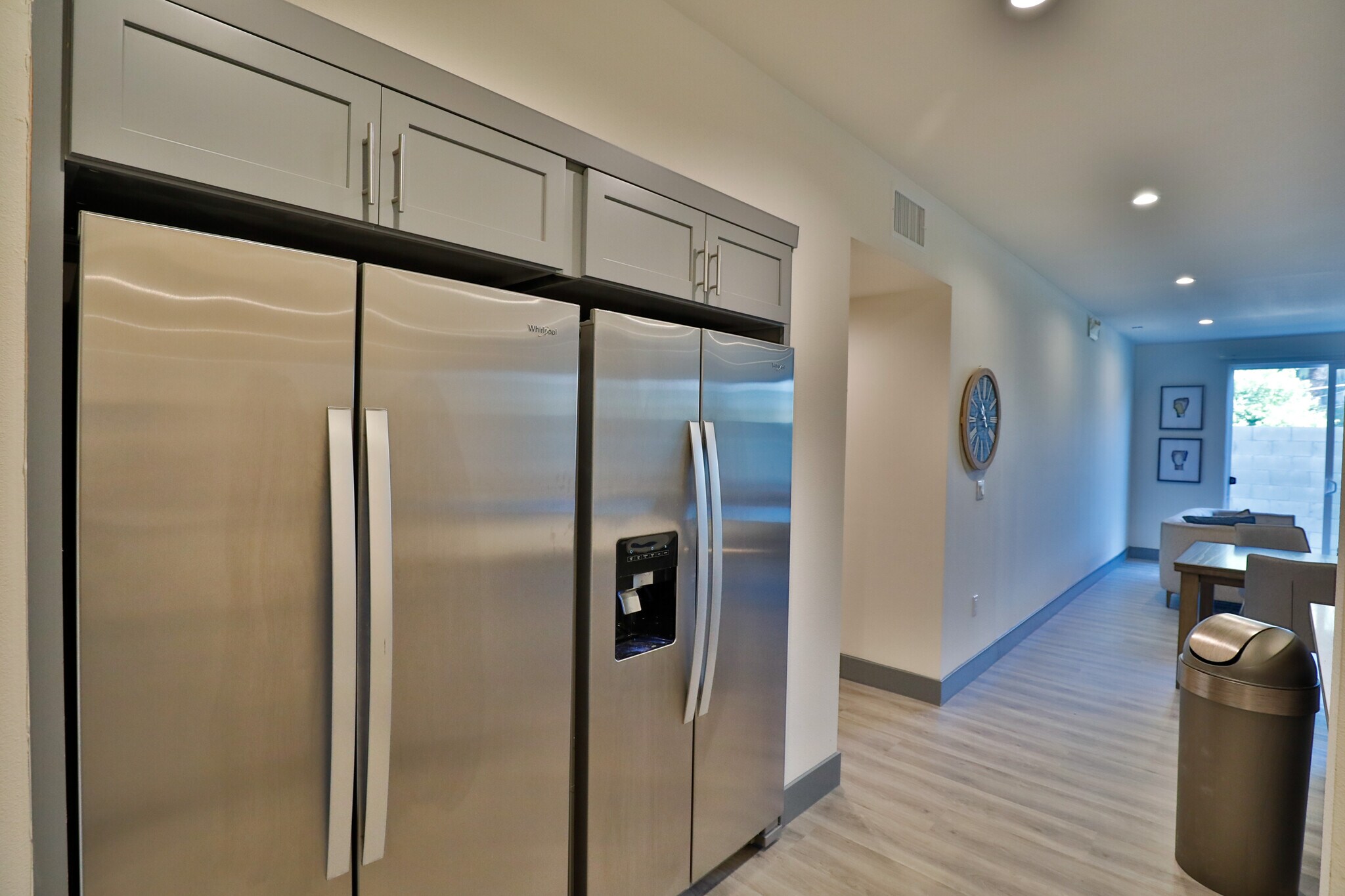 Building Photo - 1155 W 36th Pl