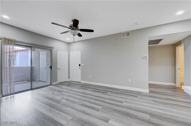 Building Photo - 2615 W Gary Ave