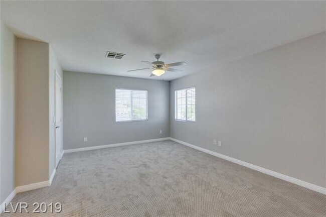 Building Photo - Charming 3-Bedroom Henderson Townhome