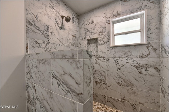 Building Photo - 3807 Waymore Dr