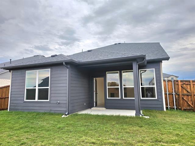 Building Photo - 629 Verona Dr