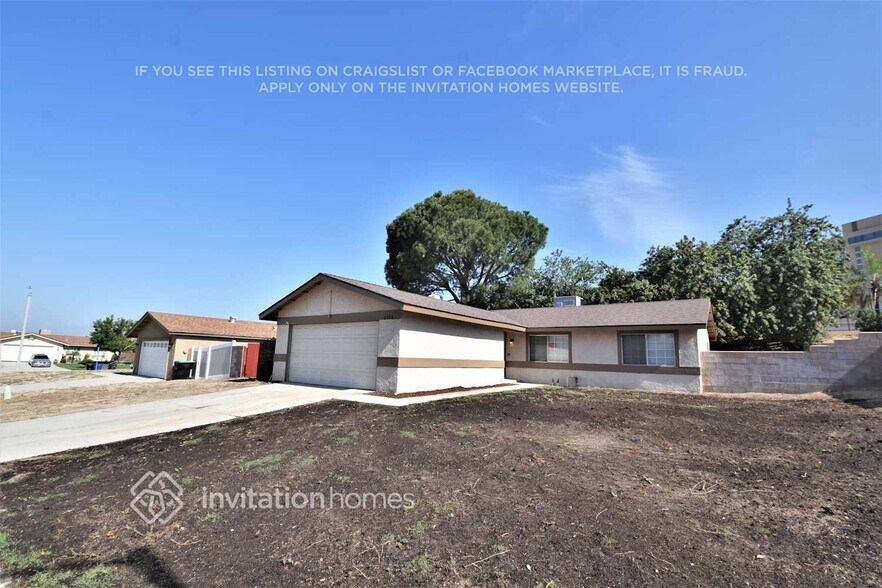 Building Photo - 2714 Lomita Pl