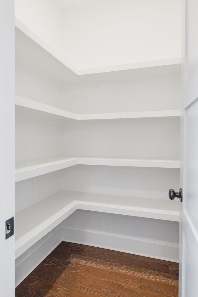 Building Photo - Welcome to The Becanni in Charlotte Park!