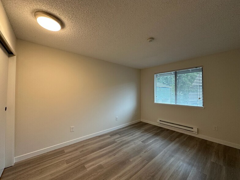 Building Photo - 9620 NE 188th St