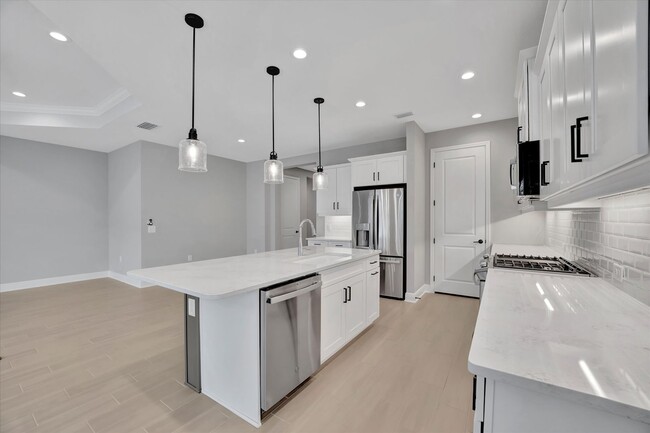 Building Photo - Stunning Brand New Build ~ Sarasota Grand ...