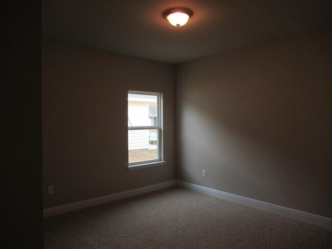 Building Photo - 167 Eagle Bay Ln
