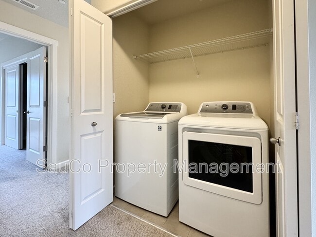 Building Photo - 15088 NW Marianna St