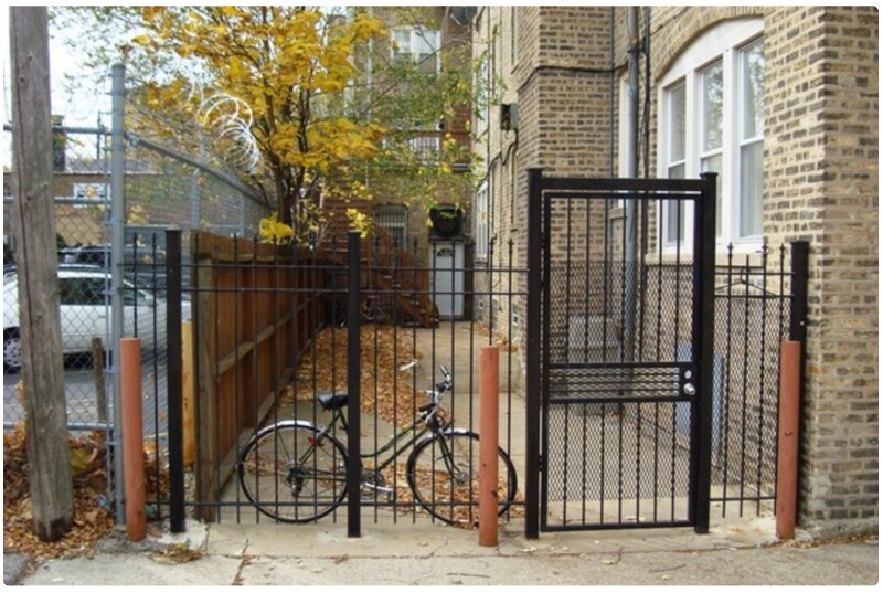 Building Photo - 4663 N Lowell Ave