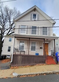 Building Photo - 64 Clark St