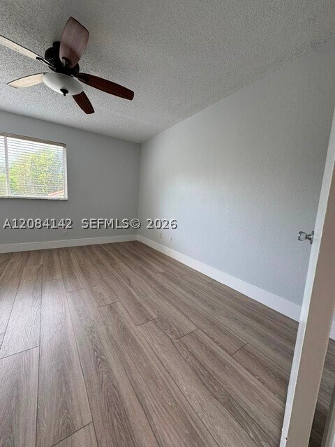 Building Photo - 731 Vista Isles Dr