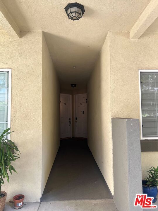 Building Photo - 4600 Don Lorenzo Dr