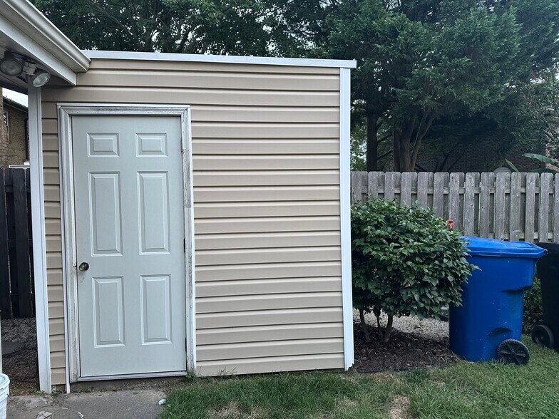 Storage Shed - 4629 Truman Ln
