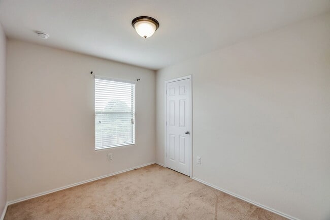 Building Photo - 2638 Ensbrook Meadow Lane