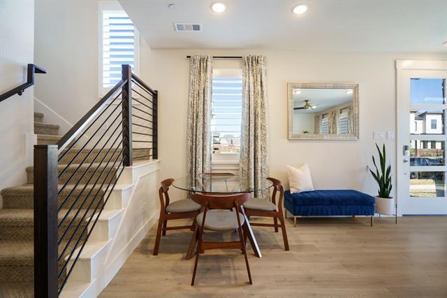 Building Photo - 761 Cavitt Ct