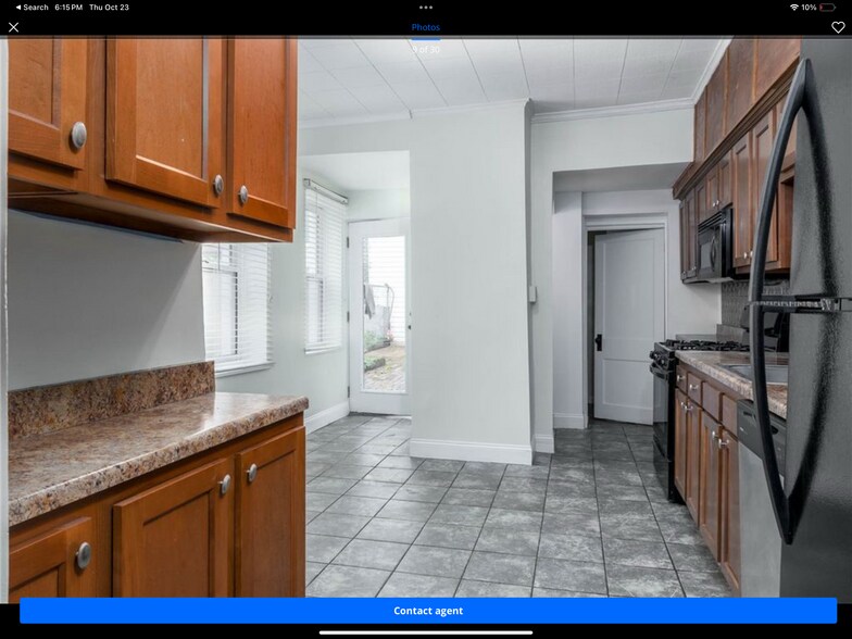 Building Photo - 107 S 11th St