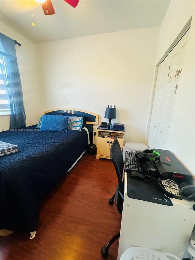 Building Photo - 14343 SW 10th St