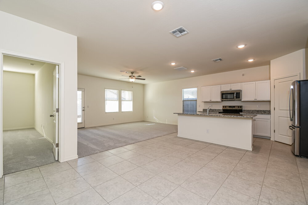 Building Photo - 4349 E Kolin Ln